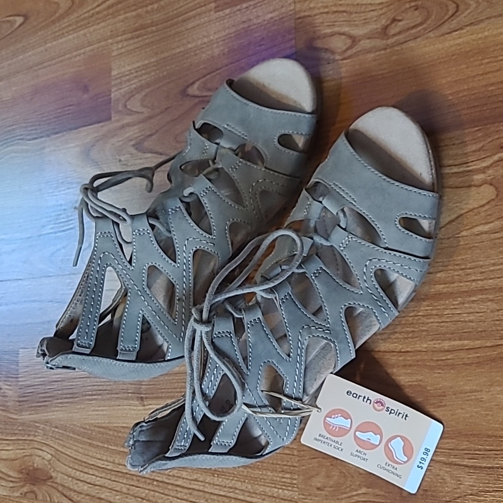 Earth Spirit sandals taupe size 10 women's